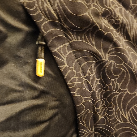 Lululemon Athletica Black Utility Jacket with Intricate Design - Picture 6 of 6